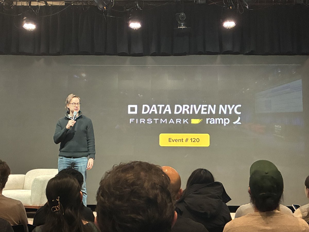 Drako_meta's tweet photo. 3 demos. 3 very different approaches to AI.
Zo Computer. General Intelligence Company. Gradium.
This is me starting to share what I’m learning in these rooms ↓
#DataDrivenNYC#ZoComputer
#TheGeneralIntelligenceCompany
#Gradium https://t.co/Hpr0gfBNXP
