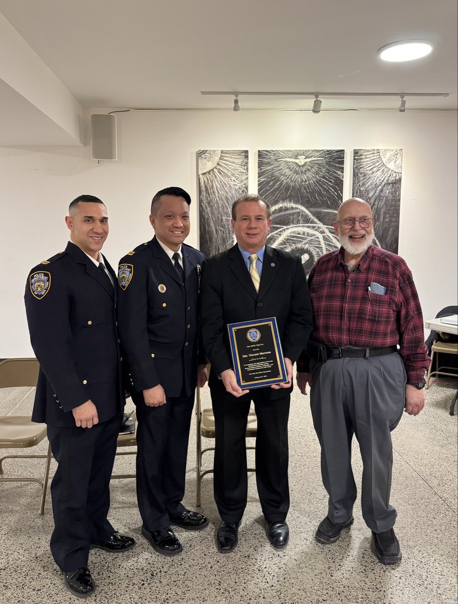 NYPD 76th Precinct tweet media