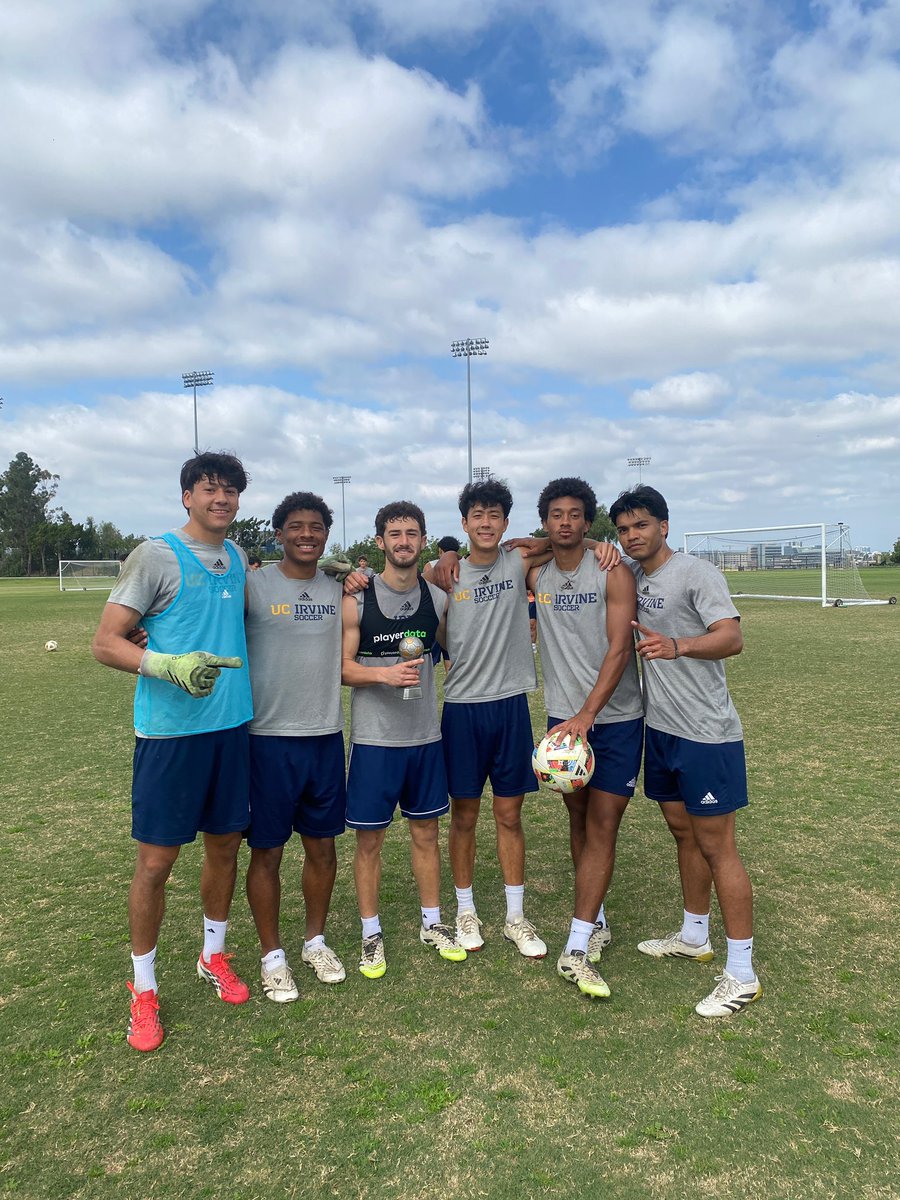 Yossi Raz tweet media