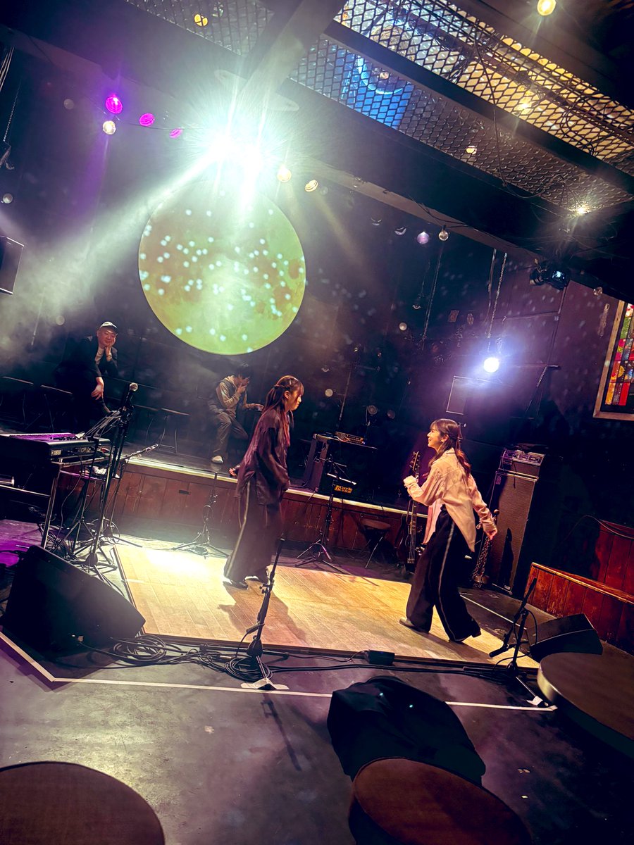 このあと12:30〜!
月見ルで、ON the WOODのお昼パーティです♪
ジャムセッションあり、パフォーマンスありの盛りだくさんイベント!! 当日でも入れますのでお待ちしております✨✨