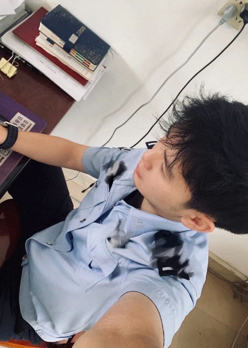 小林 tweet media
