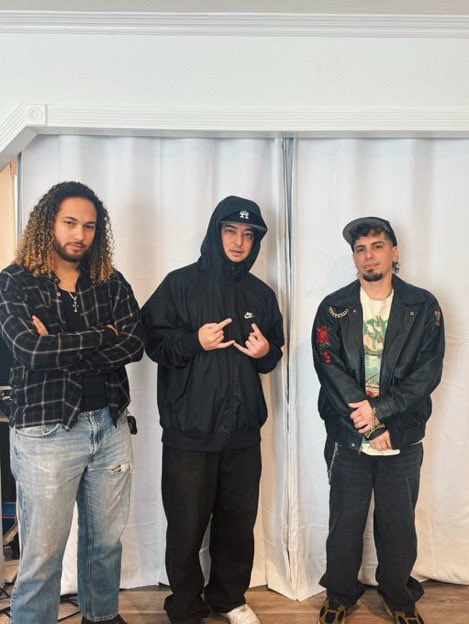 jojisupremacy's tweet image. JUST THIS WEEK ALONE!! LIKE WHATTT