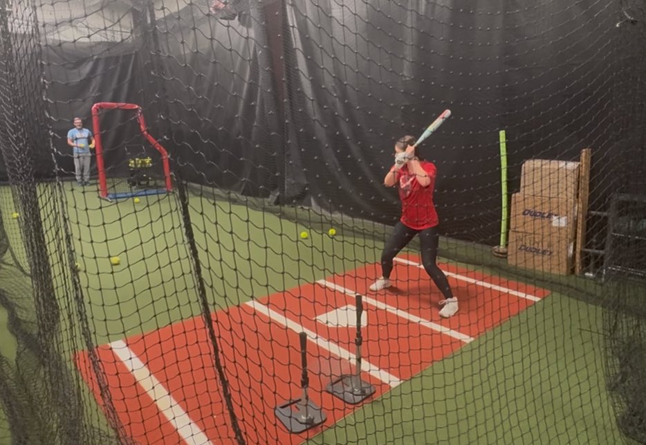 LiggattSaylor's tweet photo. Another great lesson with @IggyByrn really working on creating back spin and finishing my swing.
@Select16Zagozda 
@ejonesrockchalk 
@IchabodSB 
@BrendaHoladay 
@EState_Softball 
@GoShockersSB https://t.co/3WY4dIkNiy