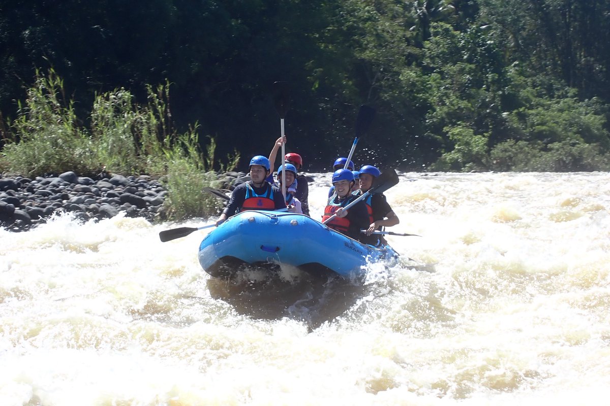 markroyboado's tweet image. We conquered the rapids in CDO White Water Rafting! What a great experience! Thank God for this adventure! I will bring Evan here soon! Bugsay!!! #WhiteWaterRafting #CagayanDeOro 
#ScoutingPH