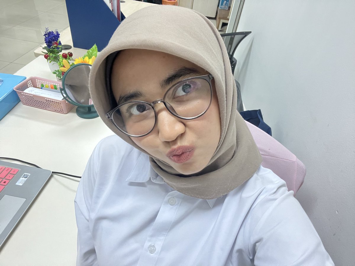 Lily🍉 tweet media