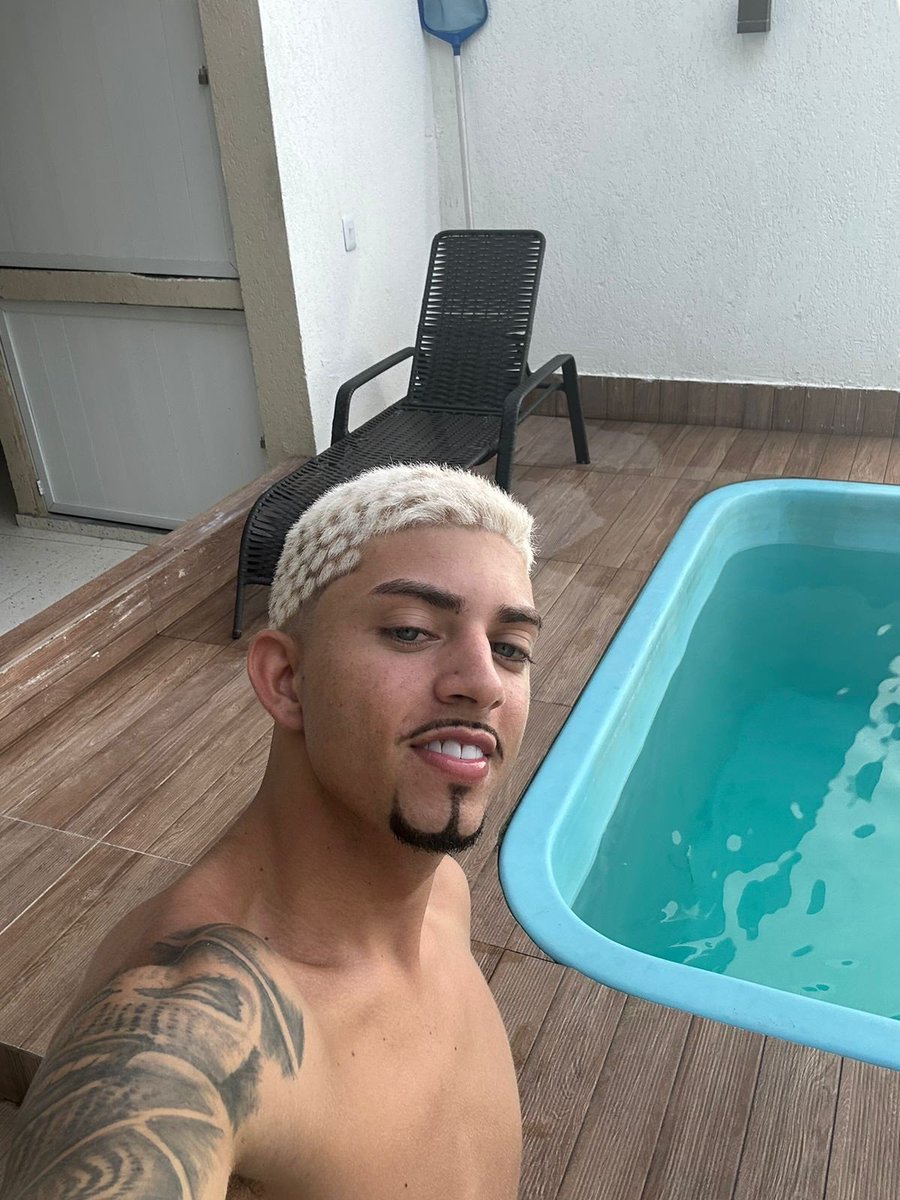 Ofc_tavin00 tweet media