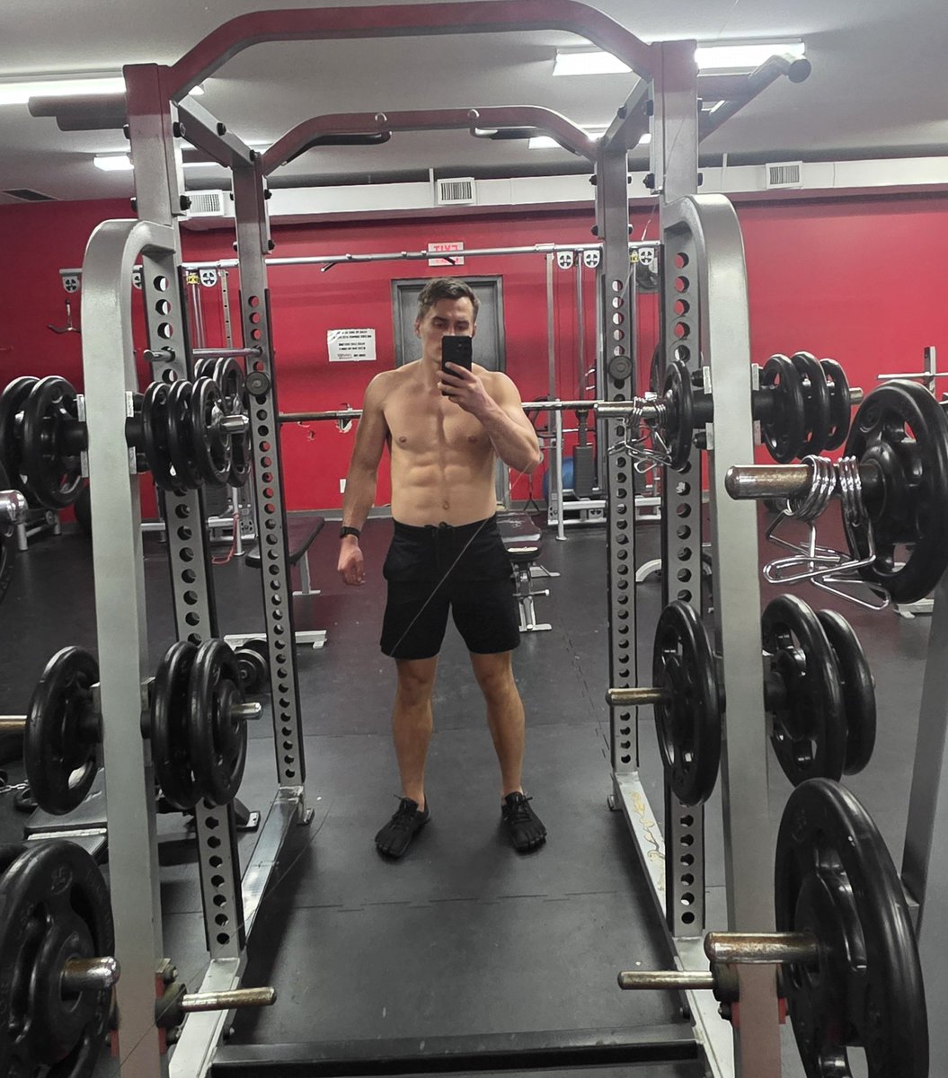 CodyJerome_'s tweet photo. #HardTraining 💪 https://t.co/6QbvcC3MTE