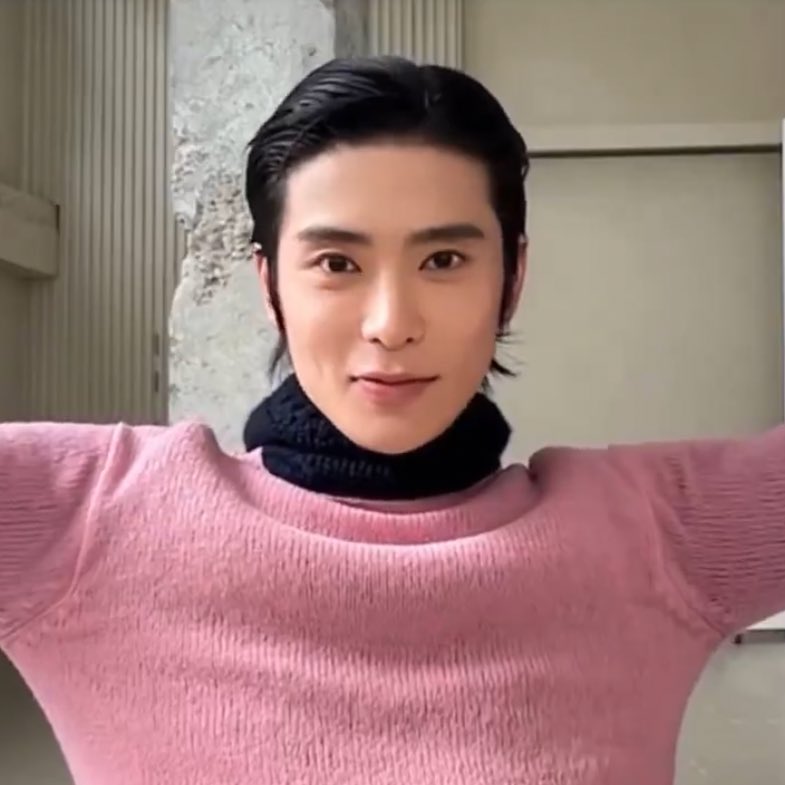 공들여 빚은 얼굴