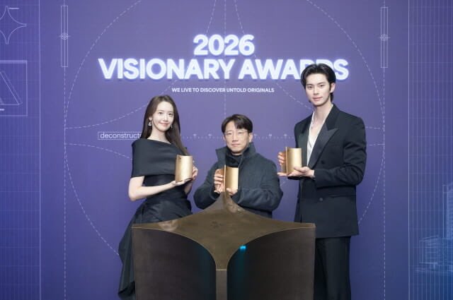 전세계가 사랑한 IP 주역 한자리에…CJ ENM '2026 비저너리 어워즈'
'폭군의 셰프'의 임윤아는 "강인하고 현명한 연지영 역을 연기해 즐거웠다"고 수상 소감을 전했다.
naver.me/Gi0PYOB6
naver.me/G4d7ED29