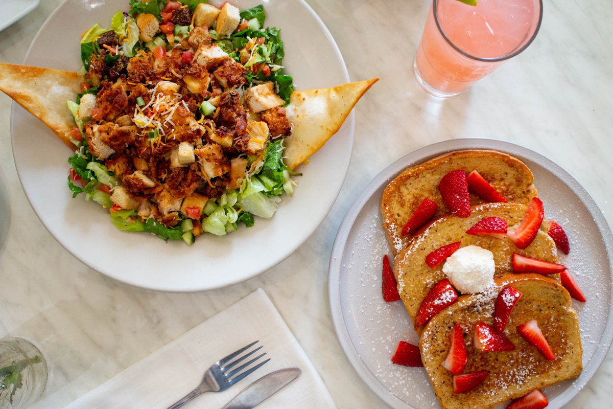 Toasted Yolk Cafe tweet media