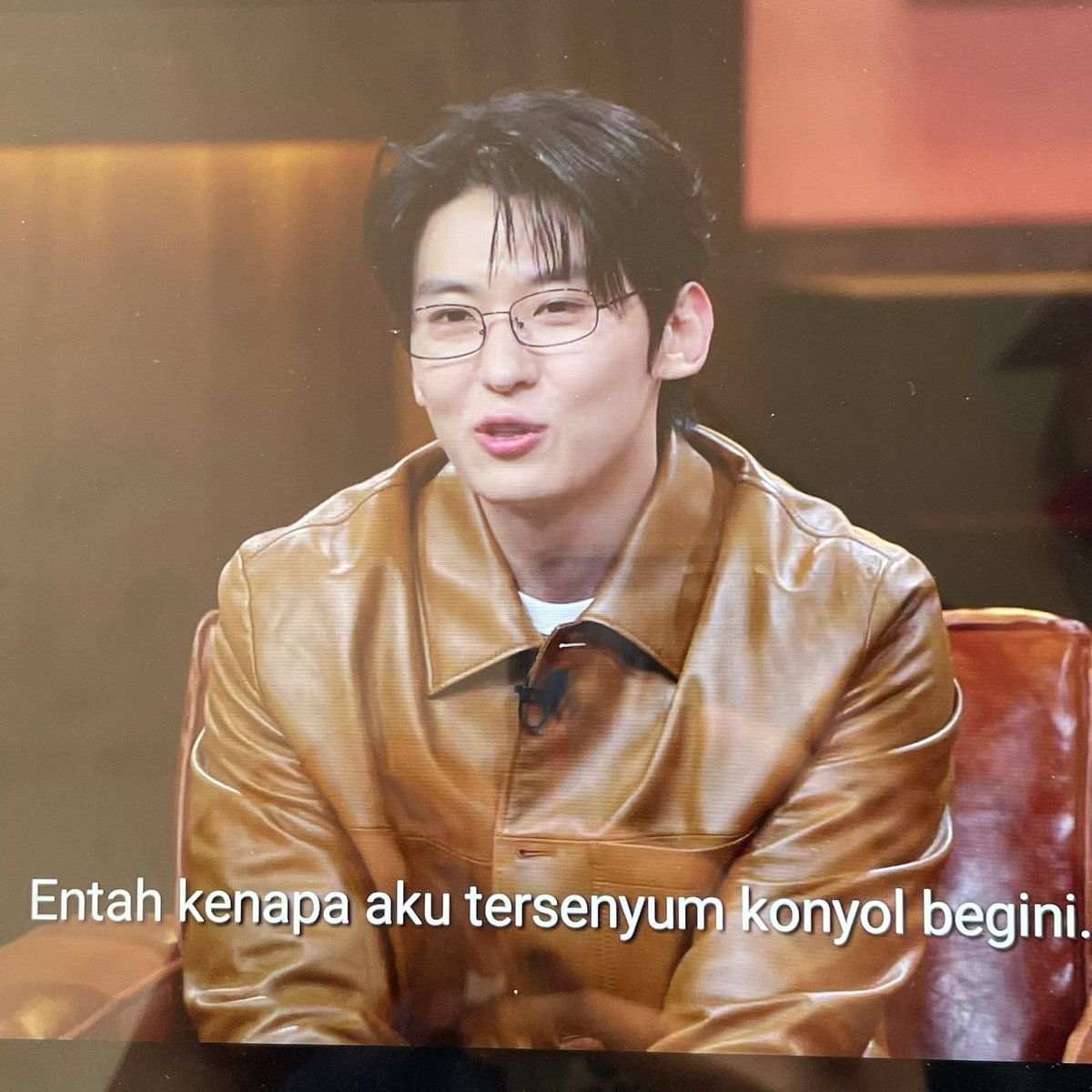 aku nonton scene harkil camping :