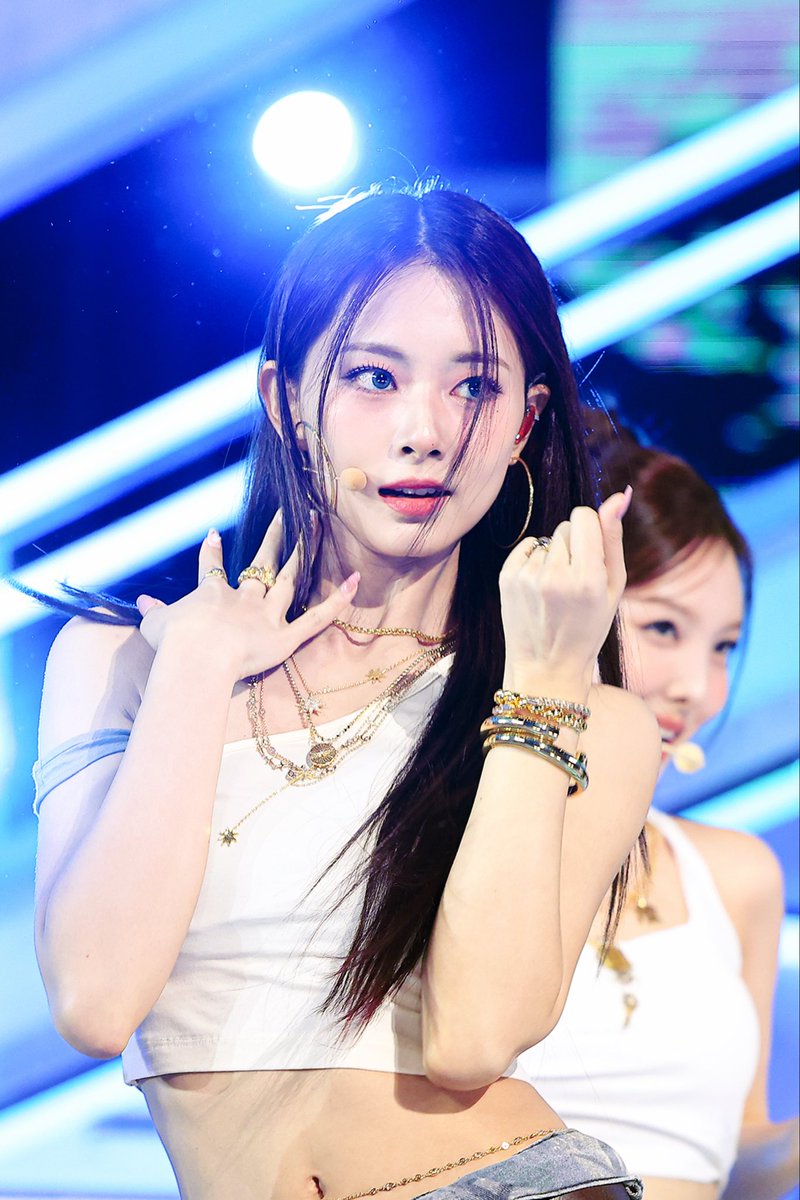 💫［#ツウィ /#TWICE ］ 台湾に来たJYPスタッフが、ツウィがあまりに