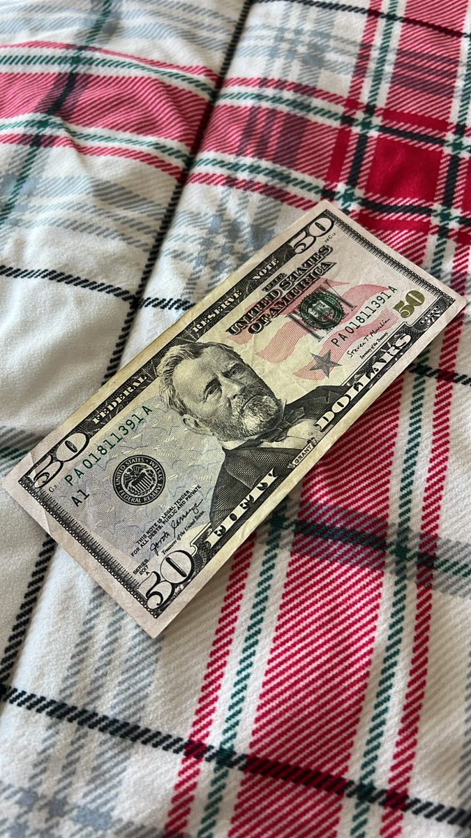 Bandidosfrasess's tweet photo. Así como trates está imagen te ira en 2026 🤑 https://t.co/IMFWqv3Grq
