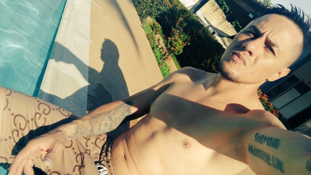 casualsexohottt's tweet photo. 🥵🥵🥵 https://t.co/d8loEfnq80