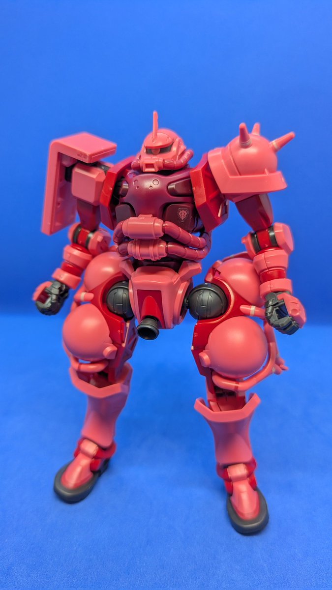 HG 1/144 シャア専用ザク(GQ) 正史のシャアザクと比べると、シャア