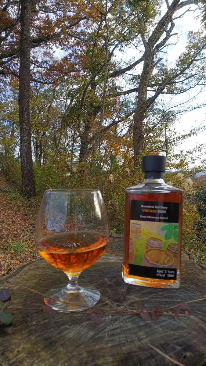 自社「ミズナラ大樽熟成ラム酒」は元々樽出し限定数の偶然出来た賜物