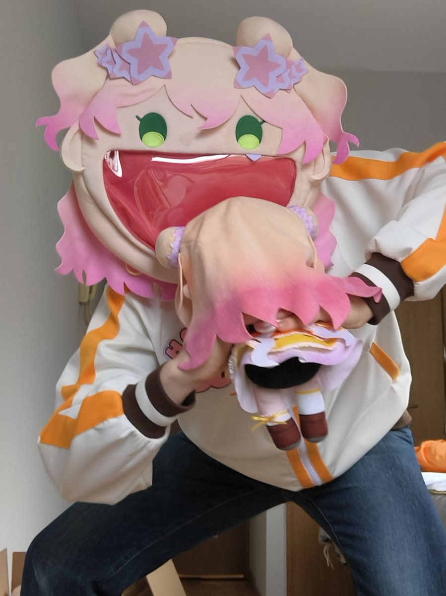 Maxumym 🥟🍑 tweet media