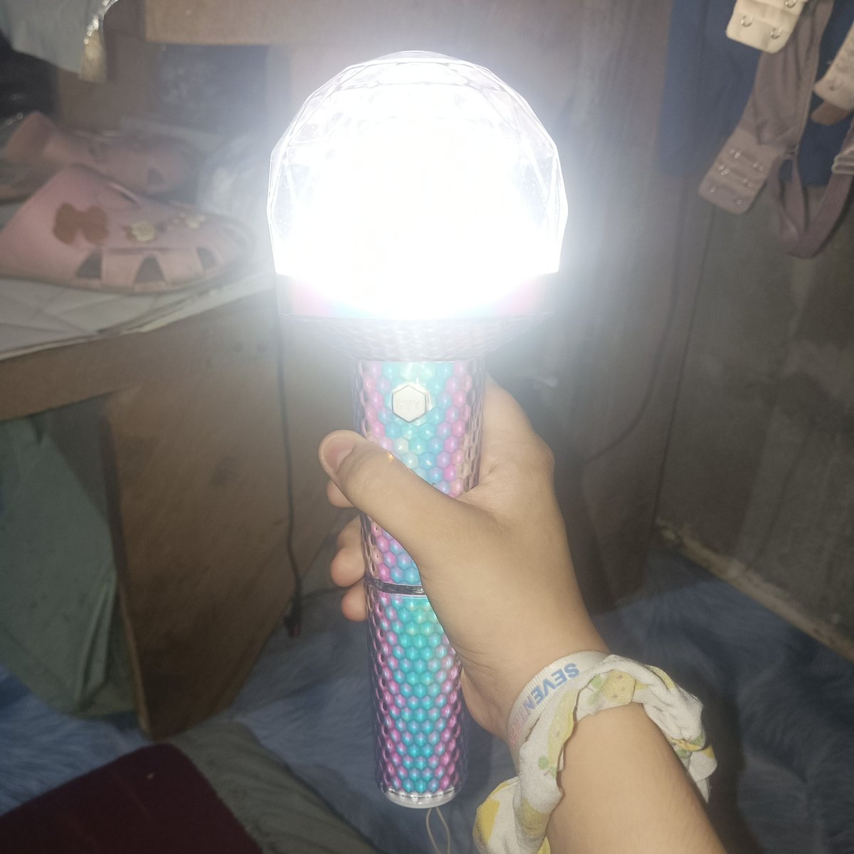 After Replacement Battery Holder Parts Caratbong Ver 2 🩷🩵 #caratbong #SEVENTEEN <a href="/pledis_17/">세븐틴(SEVENTEEN)</a>