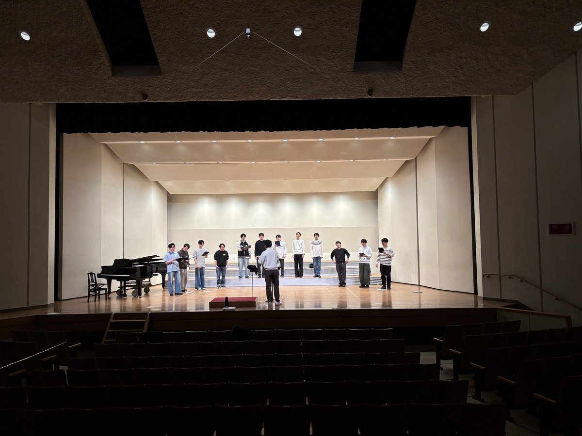 Ensemble_Festum's tweet photo. いよいよEnsemble Festum Concert 1当日！🔥
現在、絶賛リハーサル中です💨
博多市民センターで14時から！
当日券もありますので、お時間ある方はぜひアツい男声合唱を聴きにお越しください！🙌 https://t.co/3BcWiNjYHq