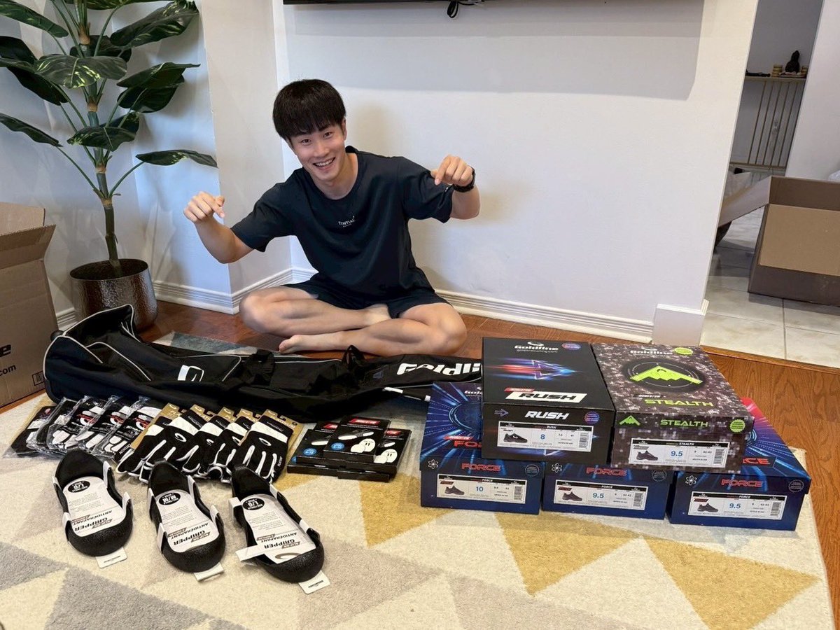 北海道コンサドーレ札幌カーリングチーム tweet media