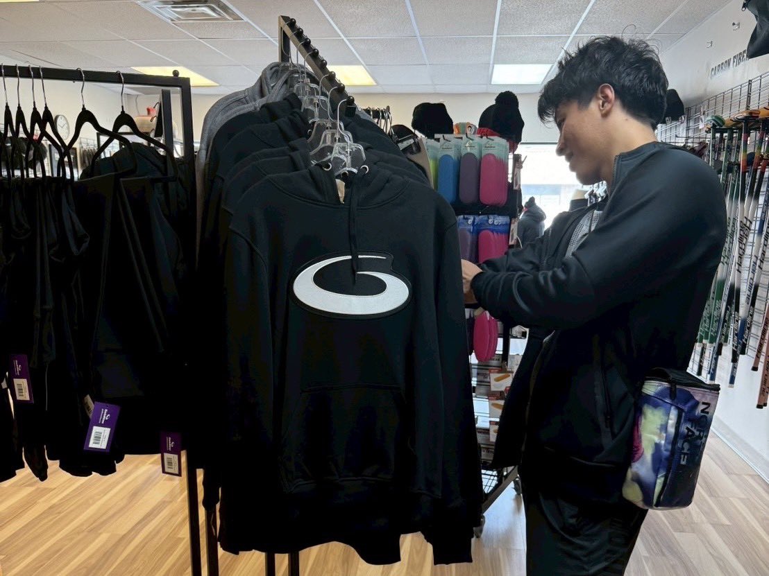 北海道コンサドーレ札幌カーリングチーム tweet media