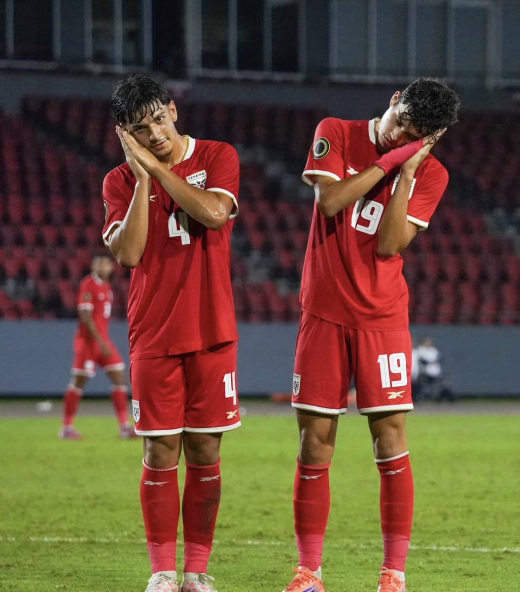 OTRO MUNDIAL PARA LA SUB-17 🇵🇦

🇵🇦 continúa consolidando su crecimiento futbolístico desde todas sus categorías. El trabajo, la constancia y el proceso siguen dando resultados.
Mientras el tiempo habla por nosotros, queda una pregunta en el aire:

¿Será esta evolución la que