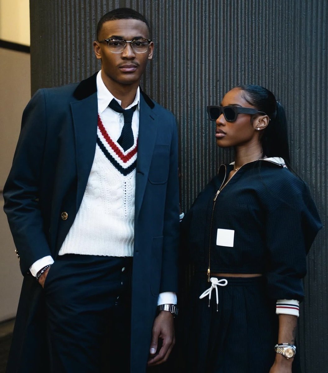 Devonta Smith and Mya posing for Klutch Sports via themyadanielle instagram 🦅