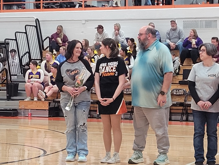 IB 327 Schools tweet media