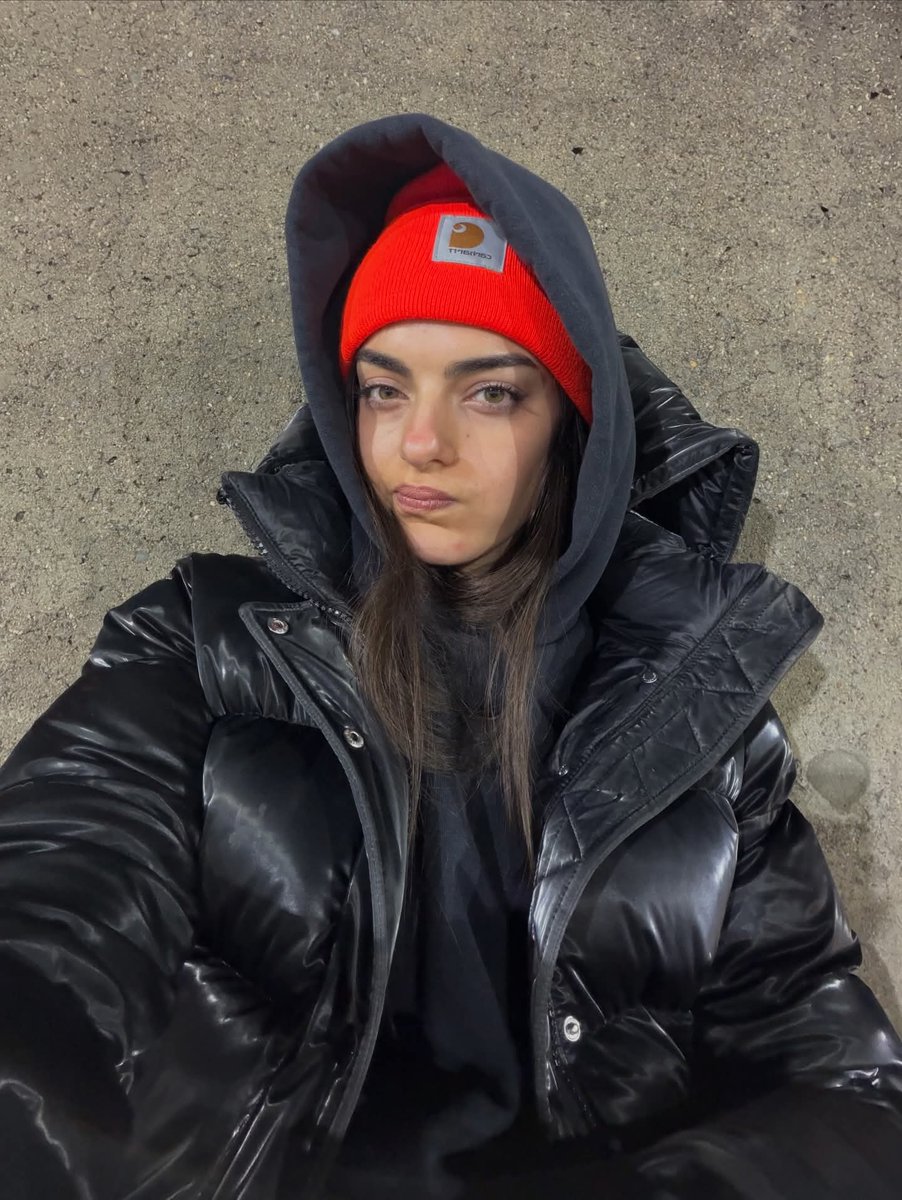 Toni B. |Not @ToniBreidinger.| tweet media