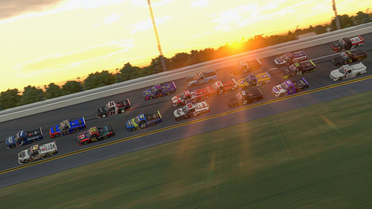 rockyboydiii16's tweet photo. We had anything other than a pleasant trip to Daytona tonight.

Started 17th, got involved in the only yellow and somehow ended up clean. Green flag pit stops started and we got involved in a wreck onto pit road. 31st to start the season. 

@eRacr_gg | #belikebiff | @themoneylap https://t.co/Y8hH2aNLbk