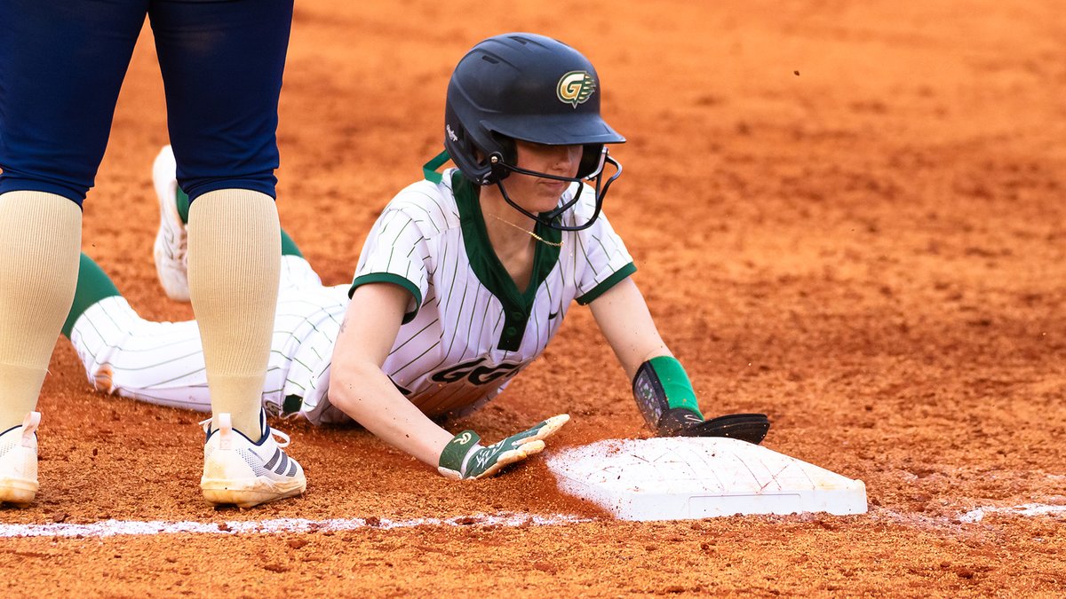 Softball Opens Spring Strong with Home Sweep. Grizzlies scored multiple runs on multiple occasions in both games on Tuesday.

📰 - tinyurl.com/tz7thdsk

#ClawsOut | #PumpingOutChampions