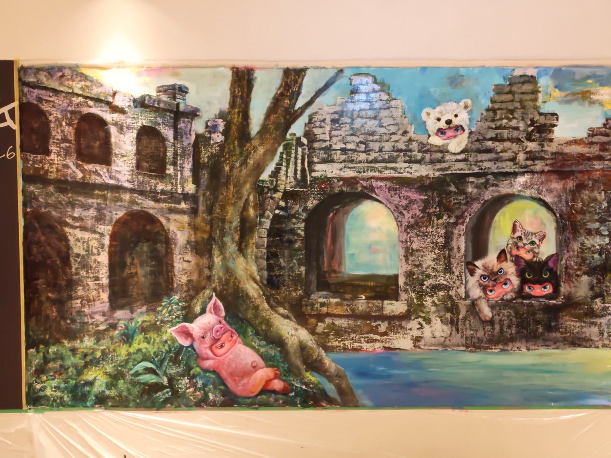 ただいま、大丸梅田店に向かってます。
4階で今日から開催のタツセレも楽しみなので、堪能してからペインティング始めます。