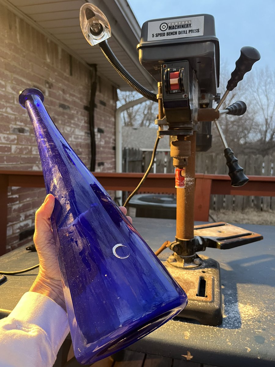 transbarrel's tweet photo. a Crescent Moon in the Land of B🌙🌙M.

                 #BigPipesOnThePrairie https://t.co/rlKZWkDm9G