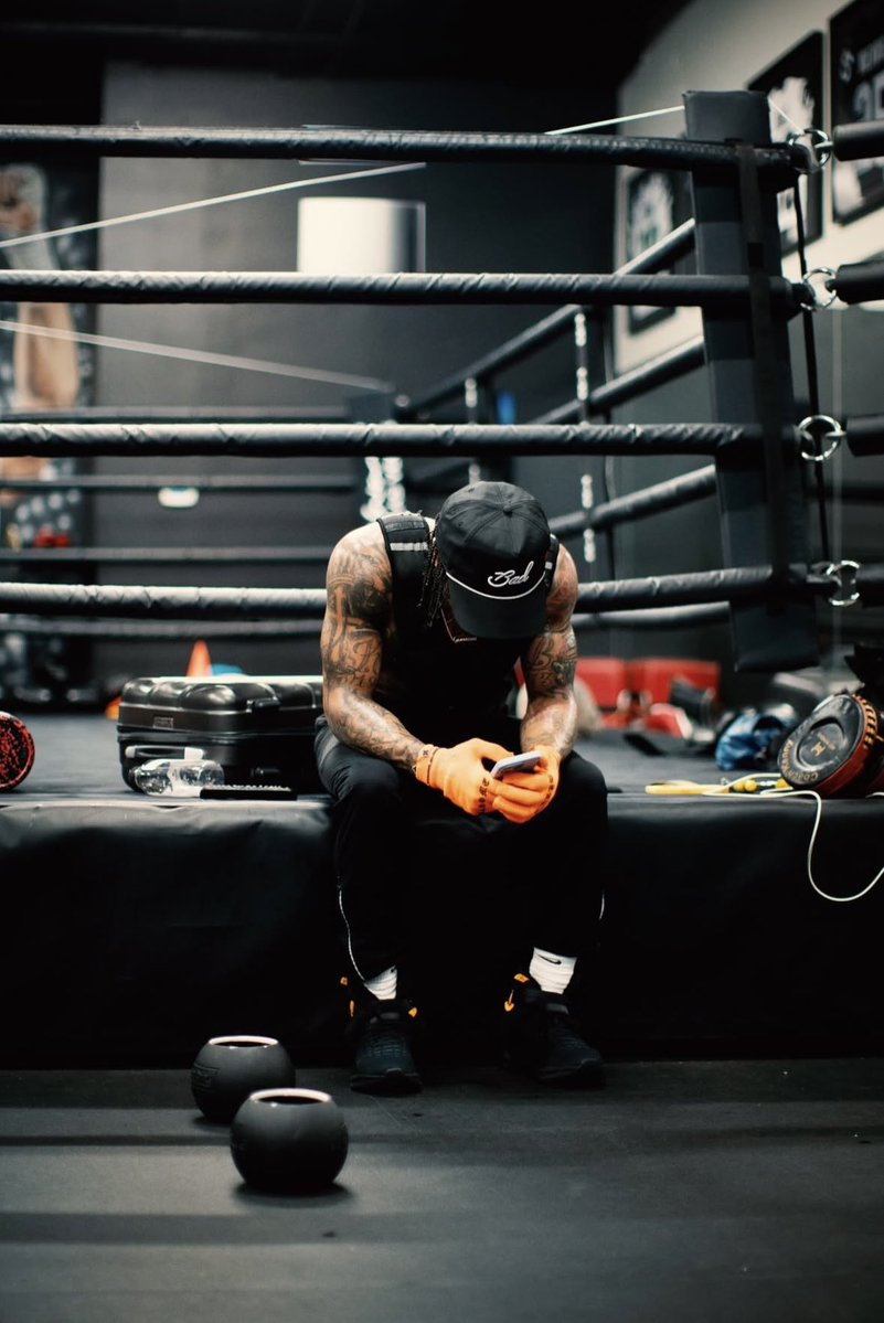 5iveeverett's tweet image. 