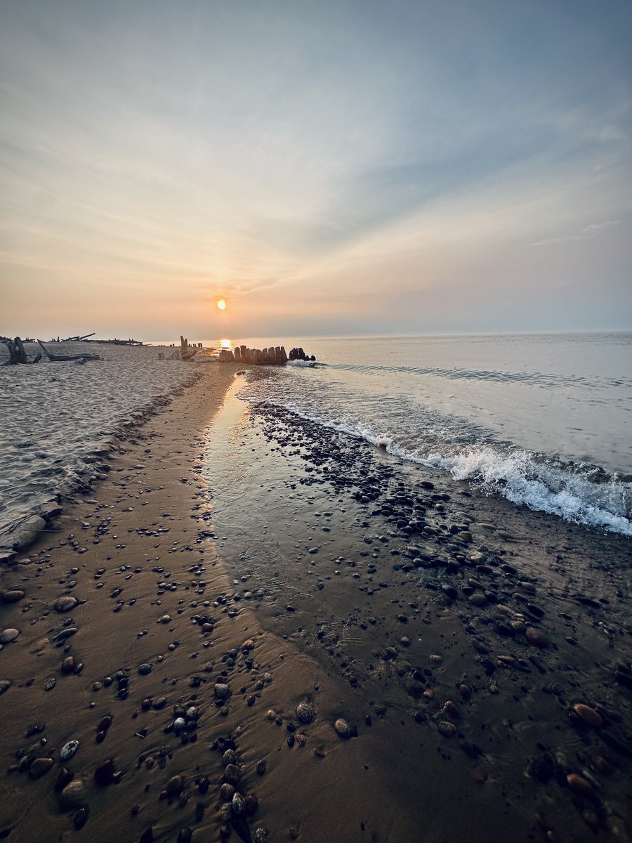 liz_july4th's tweet image. On the week of the 4th of July, 2025, I traveling throughout the #UP #UpNorth #Yooper #GreatLakes #LakeSuperior #LakeHuron #LakeMichigan #Michigan 

Loved 🥰