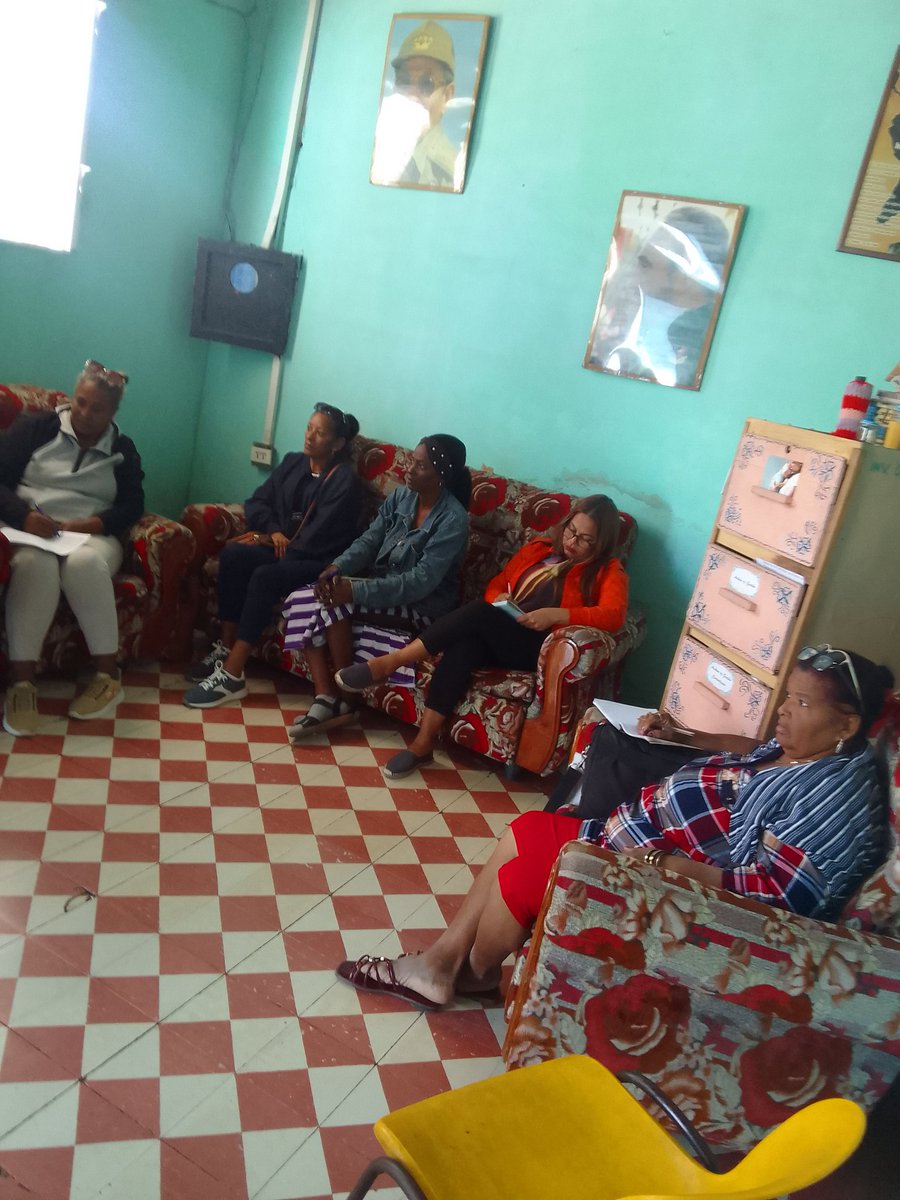 El día de hoy se realizó un Consejo de Dirección extraordinario para precisar acciones y tomar medidas para minimizar el impacto negativo de la actual #contingenciaenergética por la que atraviesa nuestro país.
#PalmaSoriano
#Santiago de Cuba
#EducacionEspecial
#Cecilia Gé Peña