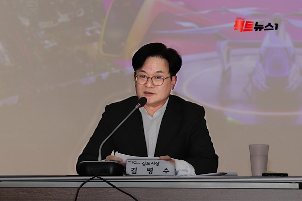 factnews112's tweet photo. 예타 앞��� 승부수…김병수 시장 ‘5,500억은 통과 위한 선제 투자’ https://t.co/QYXwdP6XY2 
#김포시 #5호선연장 #예타통과승부수 #김병수시장 #도시개발 #광역교통 #재정투자 #서울지하철5호선 #2026신년기자회견 https://t.co/Rh5fgP0vpR