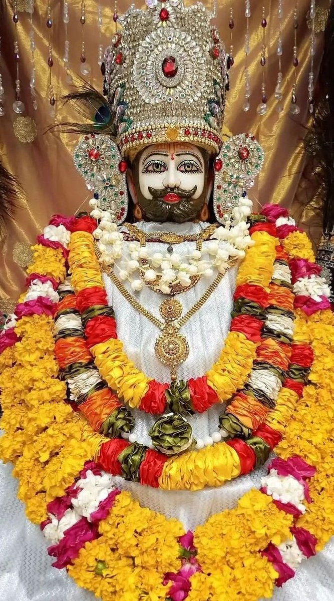 खाटू श्याम के नाम का स्मरण करने से जीवन के सारे संकट और कष्ट दूर हो जाते है। 

हारे का सहारा श्याम हमारा। 

जय श्री श्याम 
#जय_खाटू_नरेश_की