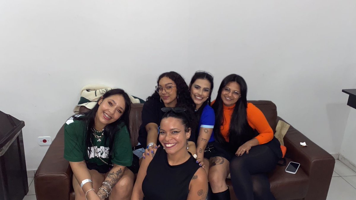 kunoichireact's tweet photo. O show do 7 Minutoz foi insano 🔥 https://t.co/2t0lAsYky4
