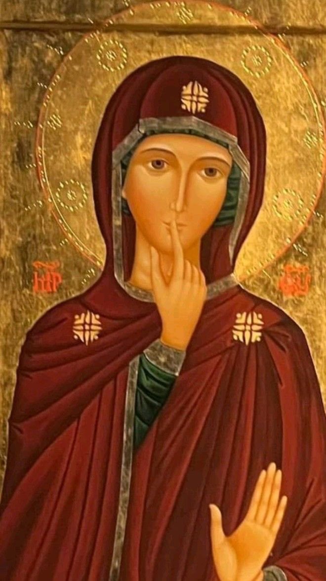 não existe coisa que mais fede a testosterona que ser homem e ser devoto da Santissima Virgem