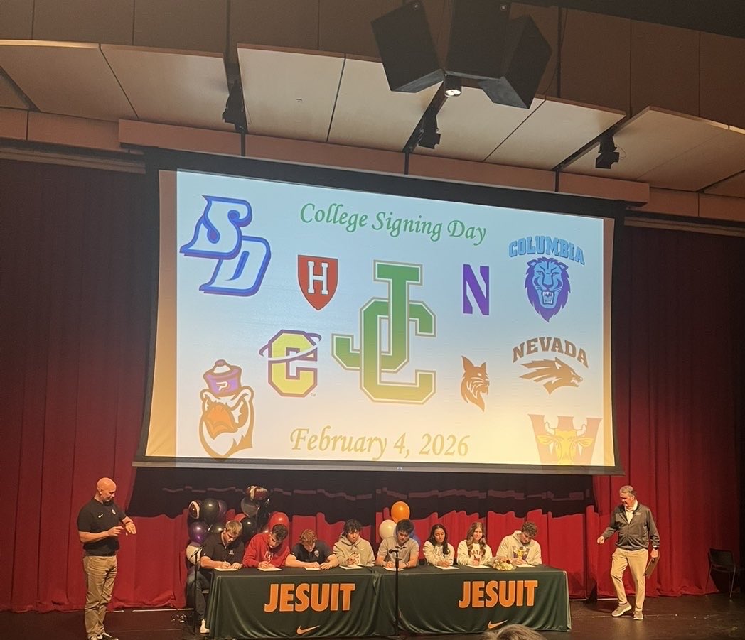 OHildreth2026's tweet photo. I was so grateful for the opportunity to celebrate my commitment on National Girls and Women in Sports Day. I’m forever thankful for those who have continually supported me throughout my journey. A special thanks my parents, friends, and teammates for always being there for me! https://t.co/6LqB4jI5Ss