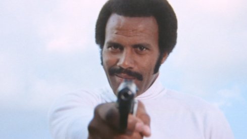 RanesHook's tweet photo. #ToughGuyTuesday, #BlackHistoryMonth - MEAN JOHNNY BARROWS (1976) - Badass ex-GI-turned hired assassin #FredWilliamson single-handedly declares war on the Mafia after discovering one of his mob overlords sells dope to kids! https://t.co/KTIMet3P4G https://t.co/IJcc4QKAsE