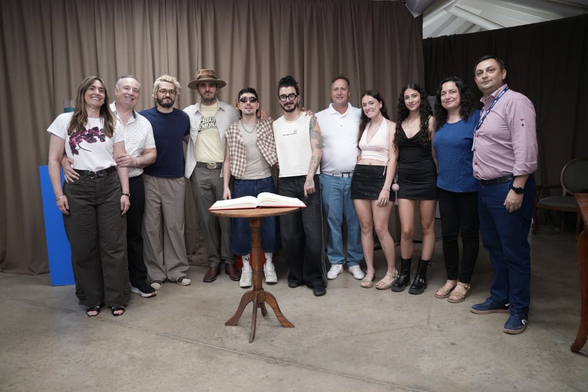 Veronica Navarro Alegre tweet media