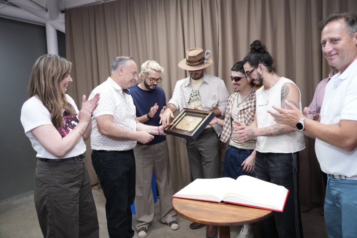 Veronica Navarro Alegre tweet media