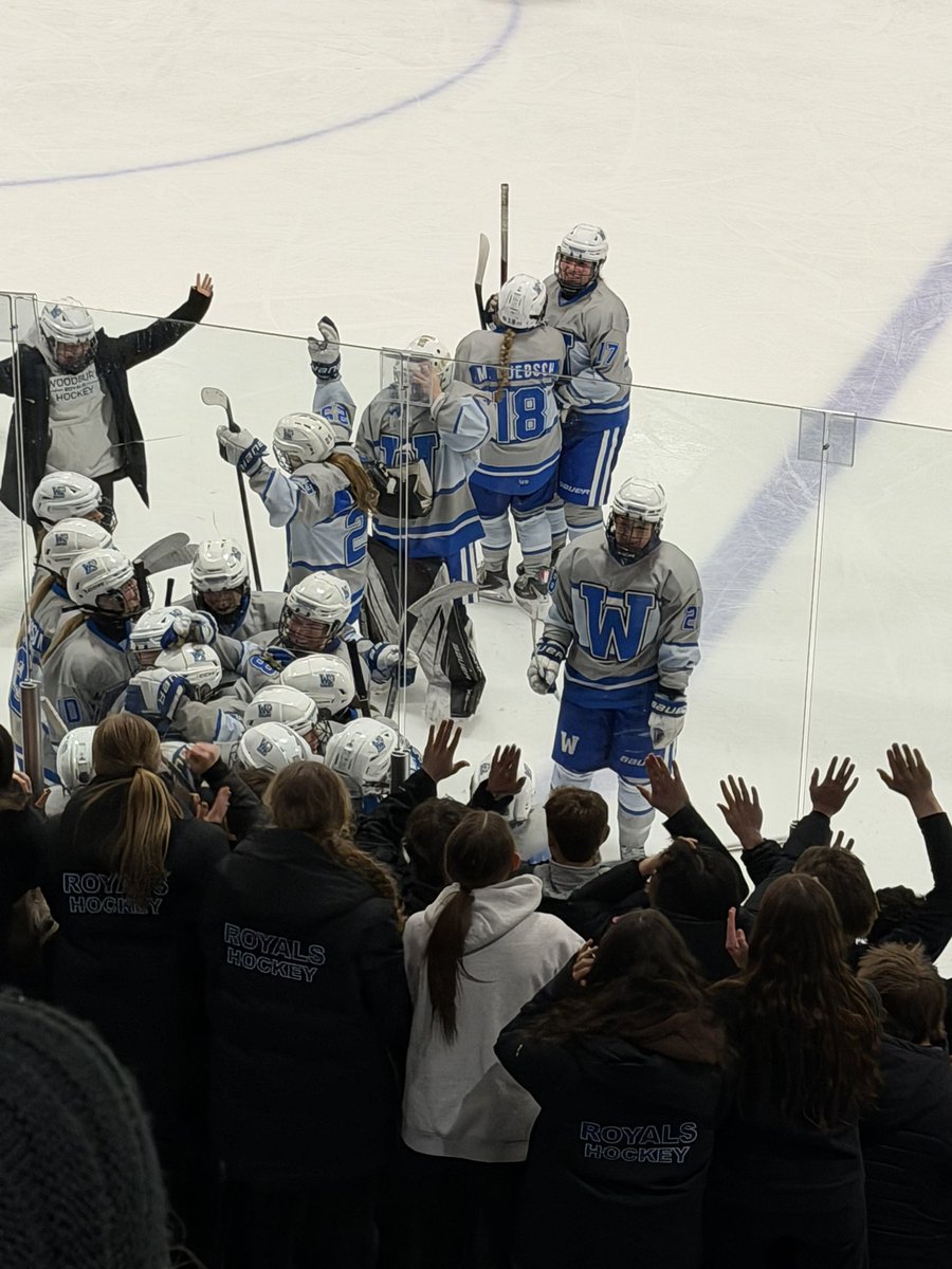 WBGirlsHockey's tweet photo. Royals headed to the section final https://t.co/iNrI7sDfpI