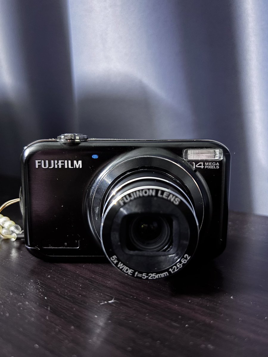 digi2g's tweet photo. กล้อง fujifilm finepix jx310
กล้องดิจิตอลโทนฟิล์มๆ สไตล์ฟูจิ มู้ด โทนสวยตะโกน แฟลชแรงๆ
ผิวไบรท์ละมุนมาก บอดี้น้อง y2k น่ารักสุดๆ การทำงาน : การใช้งานเต็มระบบ แฟลช
ซูม โหมดต่างๆทำงานปกติ จอสวย
*อุปกรณที่ได้รับ ตัวกล้อง, เเบต

#กล้องดิจิตอลเก่า #กล้องดิจิตอลมือ2 #กล้องดิจิตอล https://t.co/nSAvgVgPjH