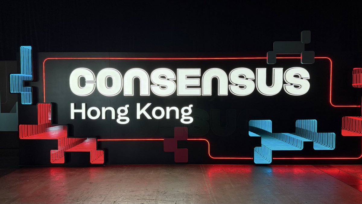 Great panel at <a href="/consensus_hk/">Consensus Hong Kong</a>🇭🇰

"AI is going mainstream. Verifiable AI and onchain data is how we build trust in autonomous systems" - <a href="/agintender/">danny</a>
