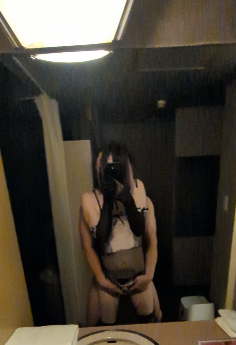 鏡の前でえっちなことされるの好き