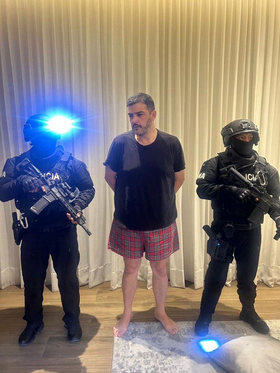 #ATENTO ECUADOR CHEQUEA BUSCÓ CONFUNDIR Y OSCURECER EL PROCESO JUDICIAL DE AQUILES ÁLVAREZ CON MENTIRAS. ¿GRATIS?

La periodista ilustrada, Yalile Loaiza, directora de Ecuador Cheque, buscó asegurar que Aquiles Álvarez si tenía GRILLETE al momento de su detención.