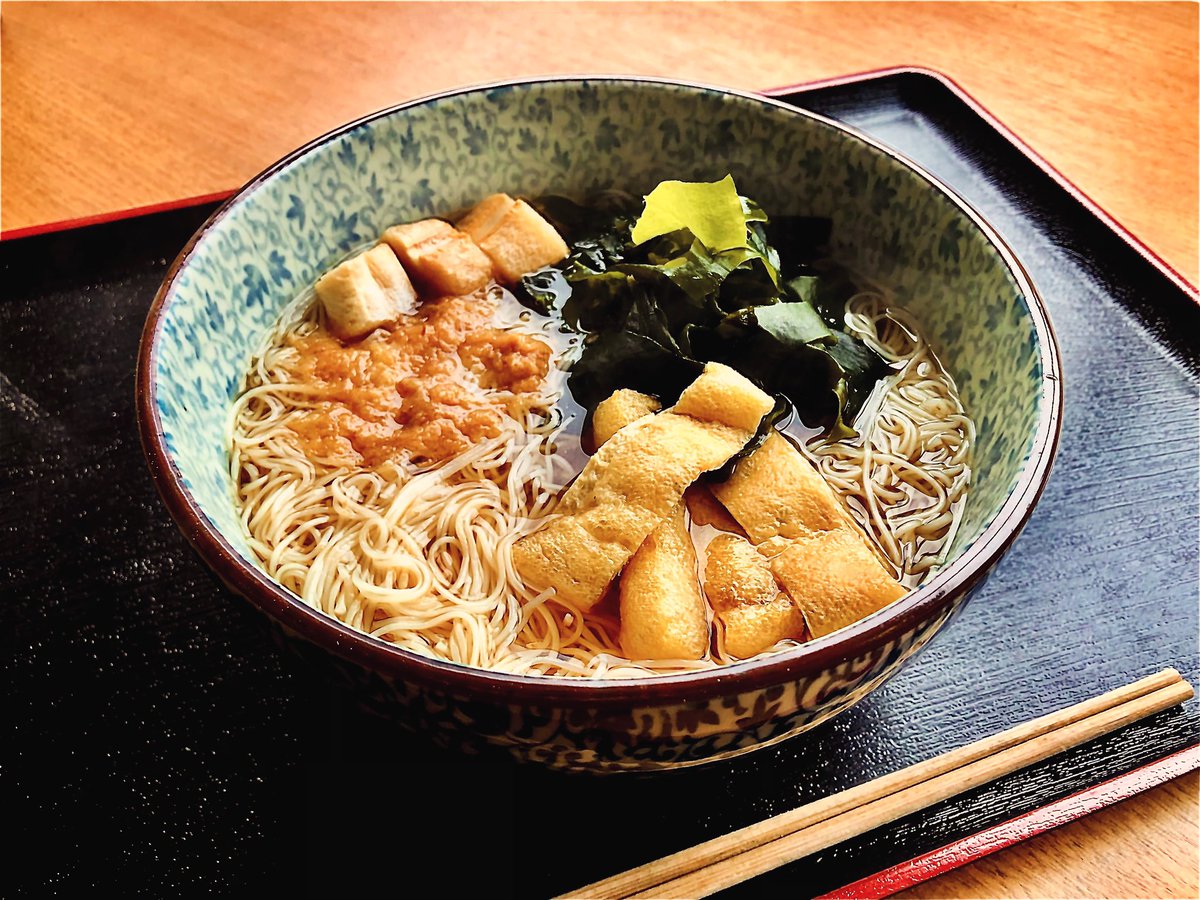 choh_u's tweet photo. 昼ごはん、にゅうめん。
#昼ごはん #そうめん #にゅうめん #lunch #somen https://t.co/4kvZKcA9y0